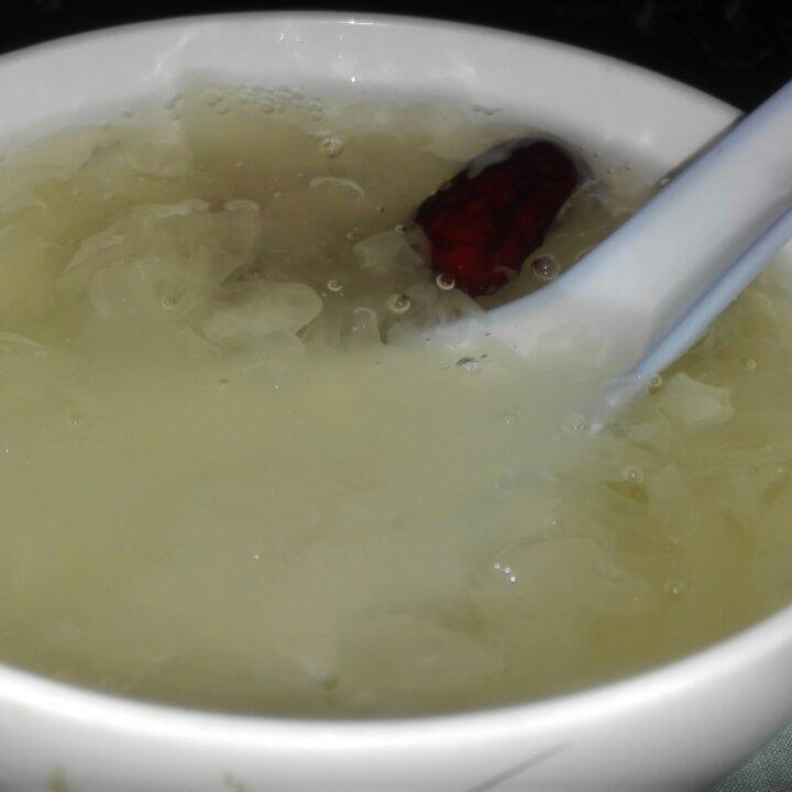 10张图教你如何煎制一碗冰糖银耳