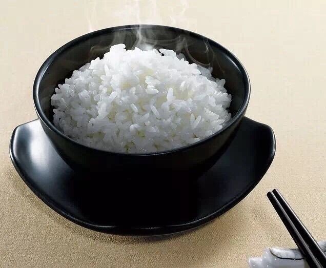快手蒸米饭（微波炉）的做法