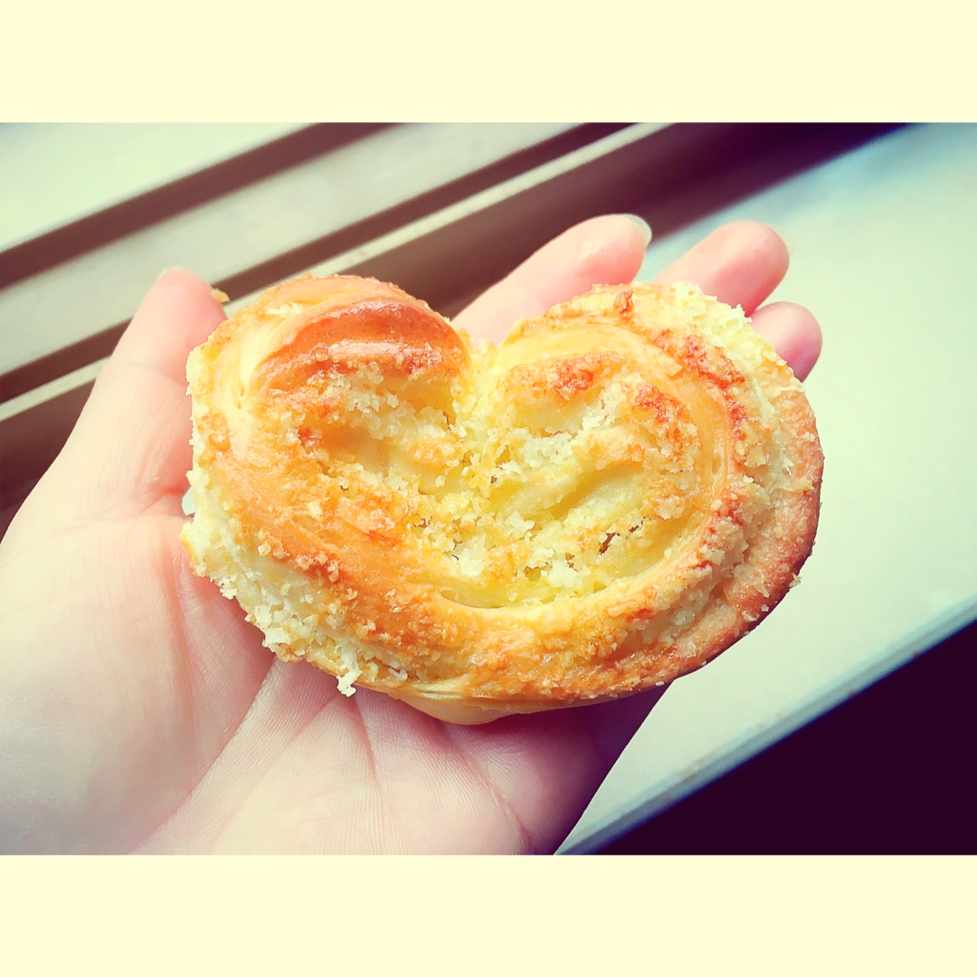 心形椰蓉面包