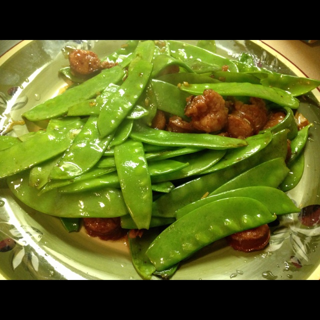 荷兰豆炒香肠