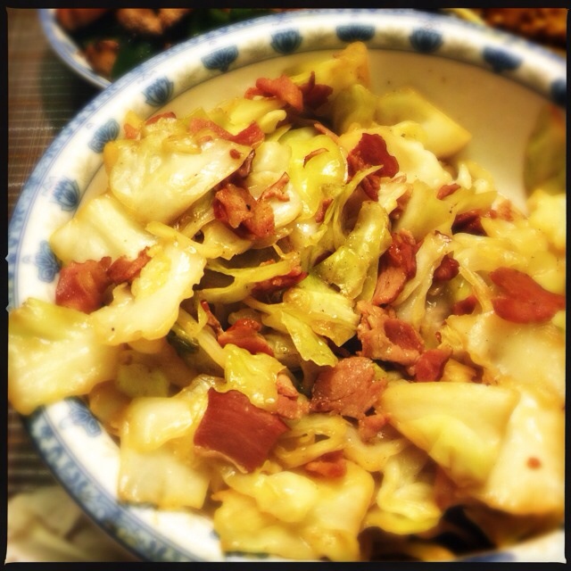 干锅培根手撕包菜