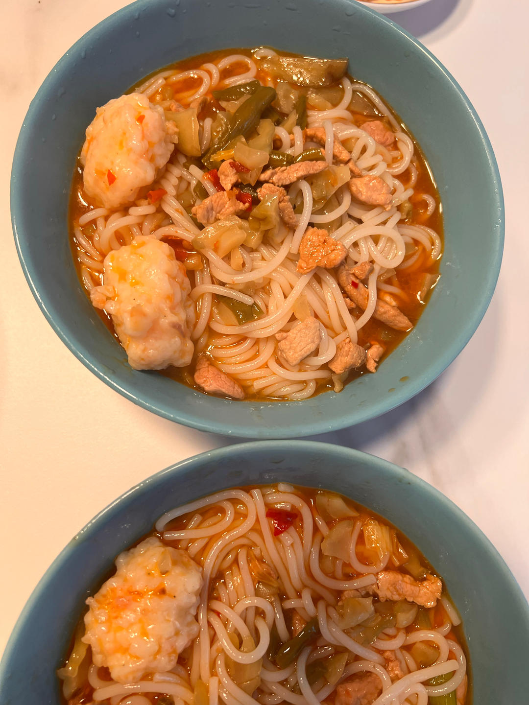 夏天来了，没胃口就来份香辣开胃榨菜肉丝粉