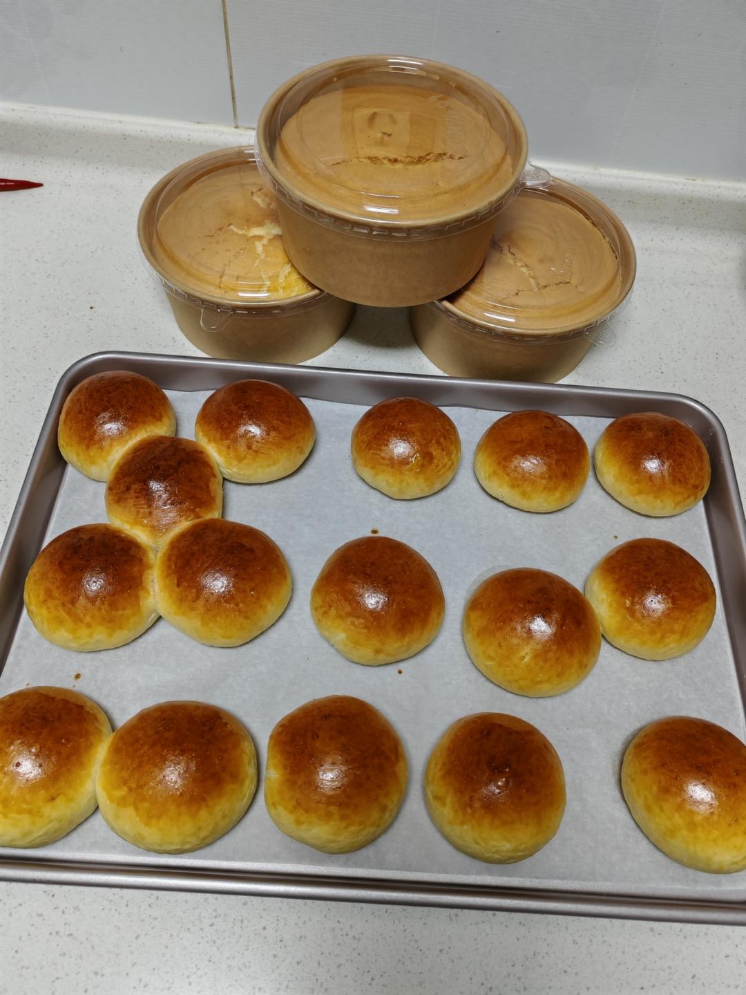 超软牛奶餐包，此配方超软不甜易出膜，放一礼拜不变硬