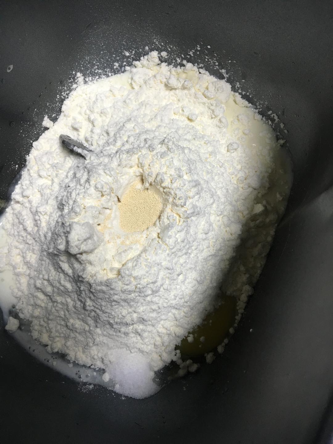 纯奶手撕吐司的做法 步骤1