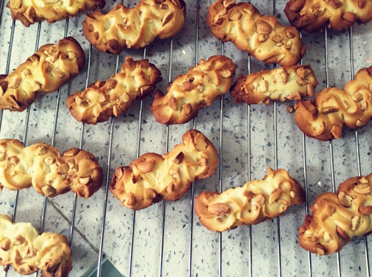 【酥松轻盈口感】柠香波纹曲奇