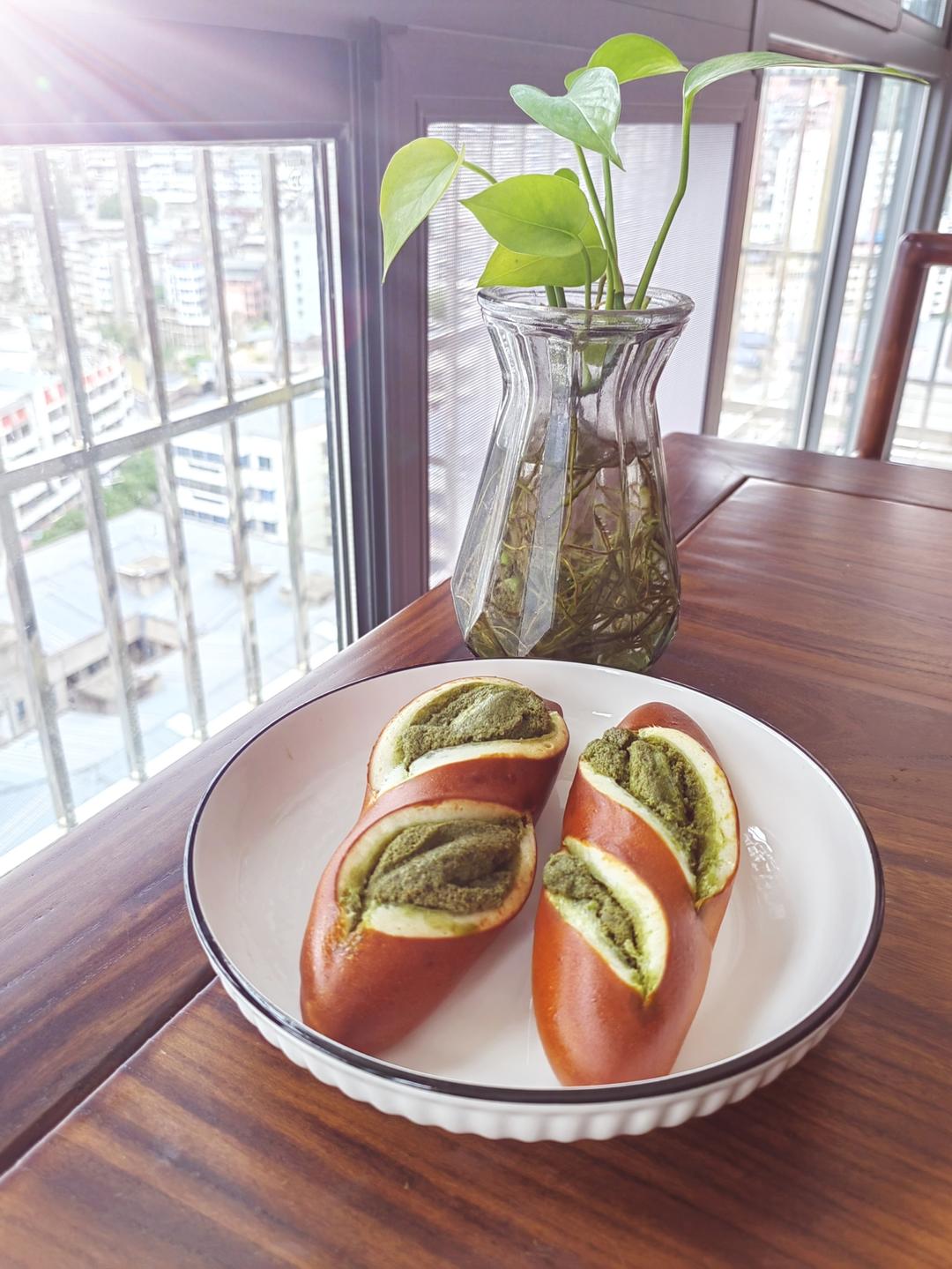 偏软版碱水面包