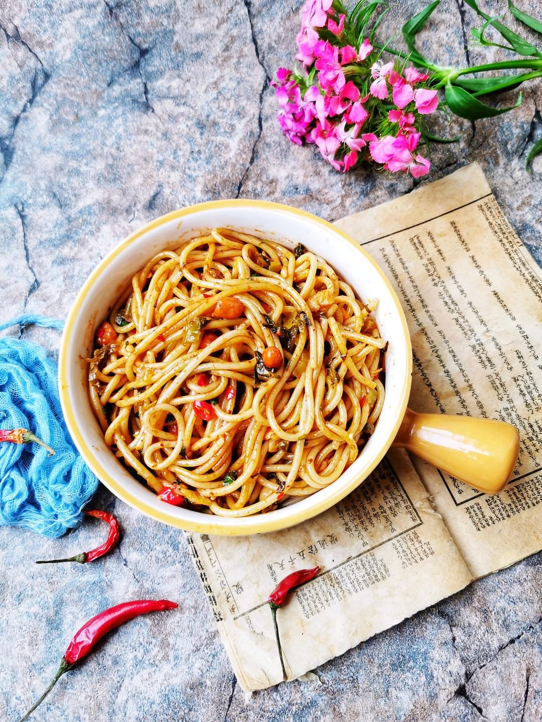 居家快手炸酱面