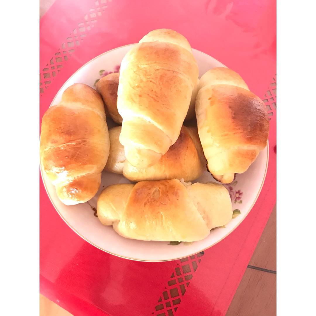 黄油面包卷