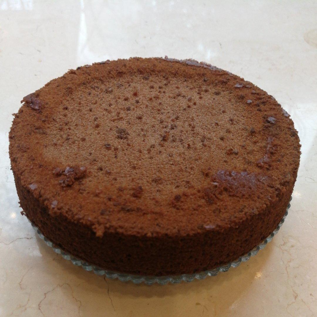 巧克力酱戚风蛋糕