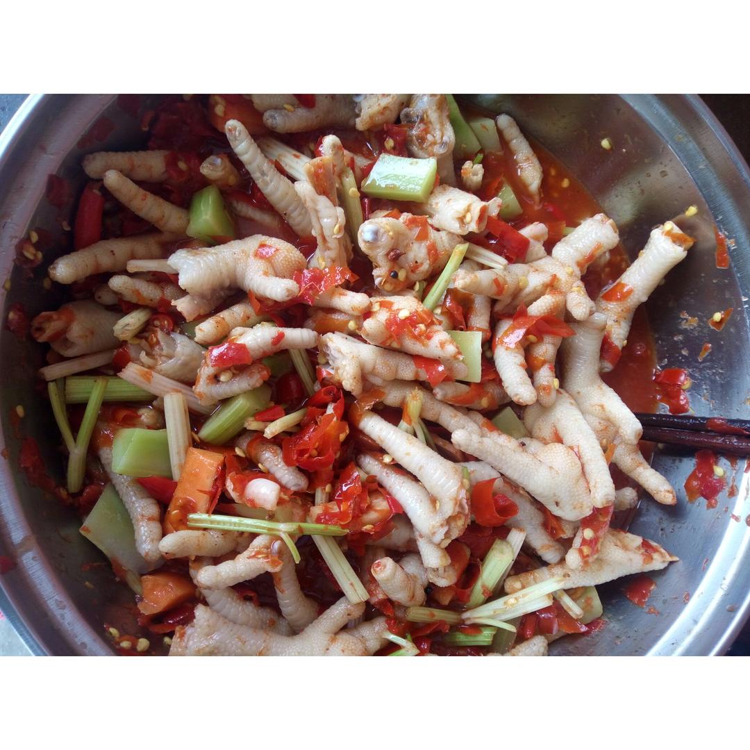 绝对一流的做法（泡椒凤爪）