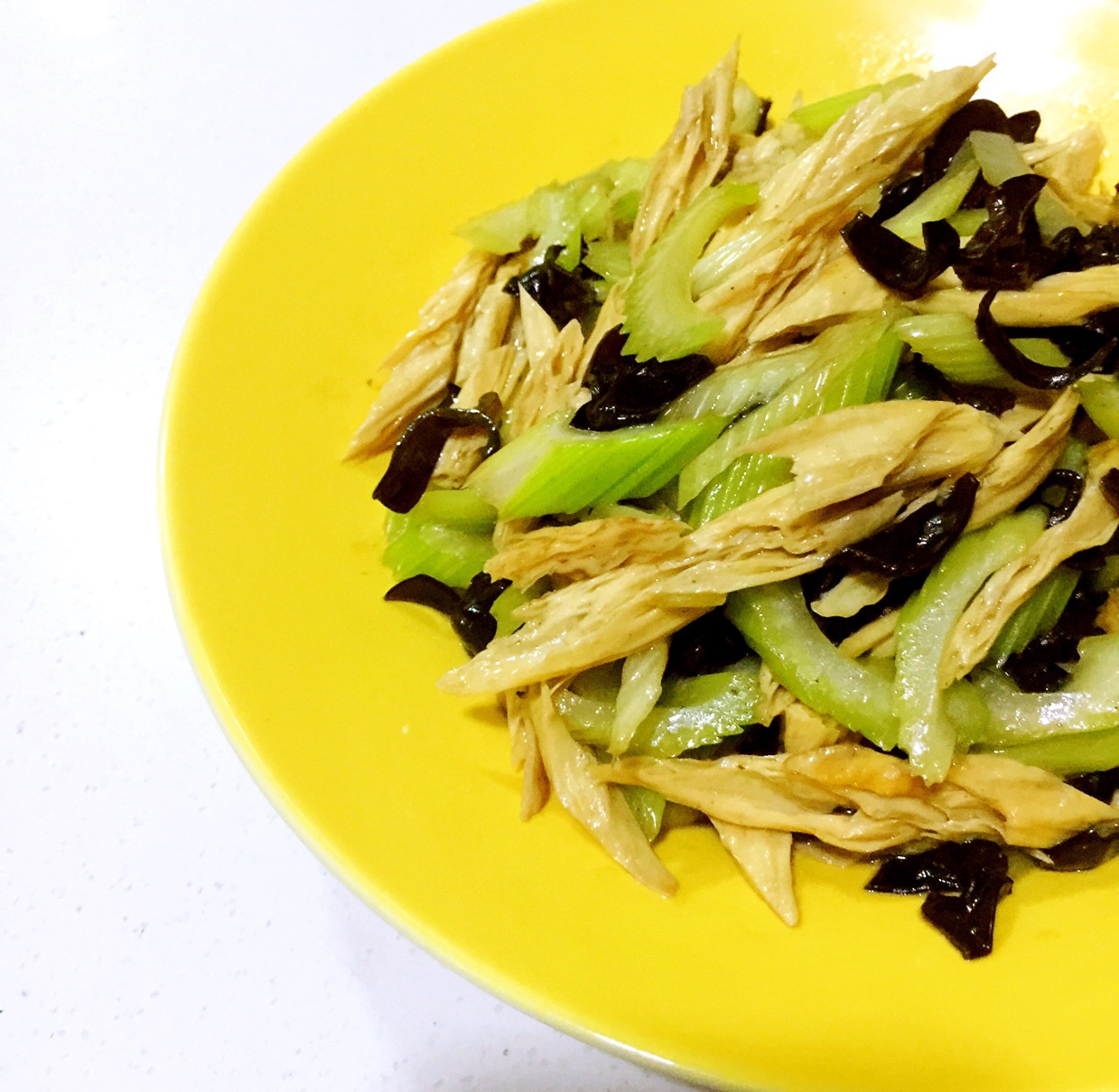 腐竹木耳黄瓜炒