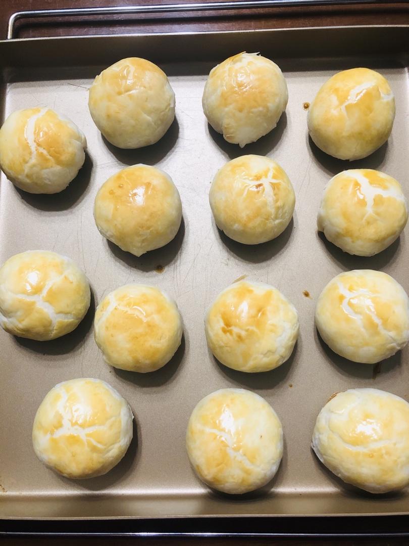 酥皮鲜肉月饼～酥的掉渣