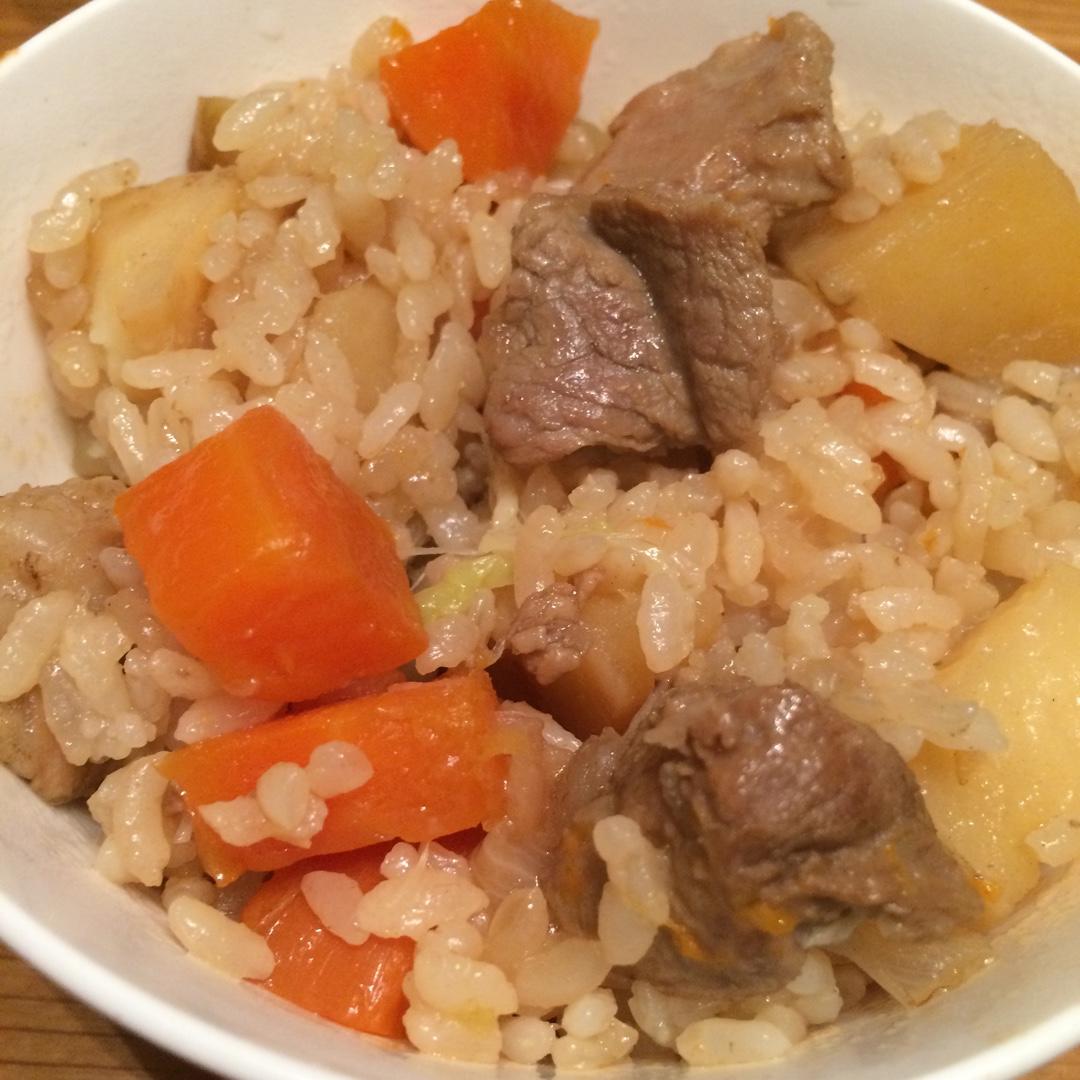 喷香羊肉焖饭