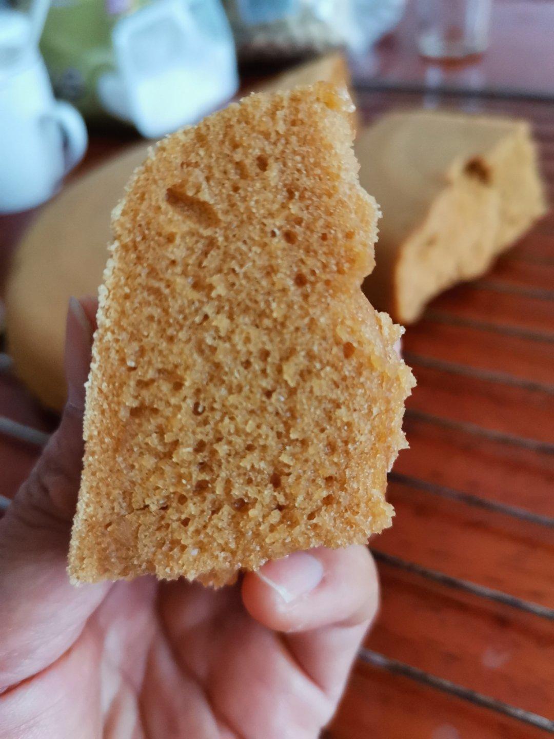 马拉糕，软糯弹韧，香甜细腻，和一般发糕不一样