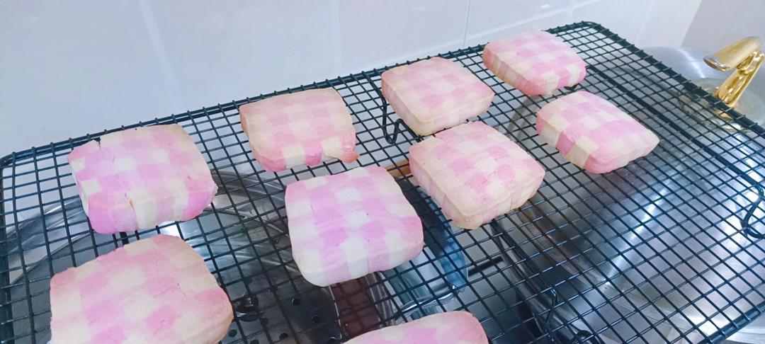 心心念念格子饼干