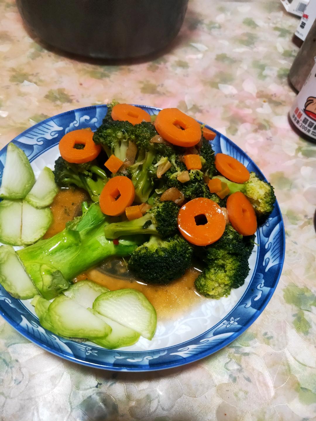 年夜菜之吉祥发财树（辣汁西兰花）