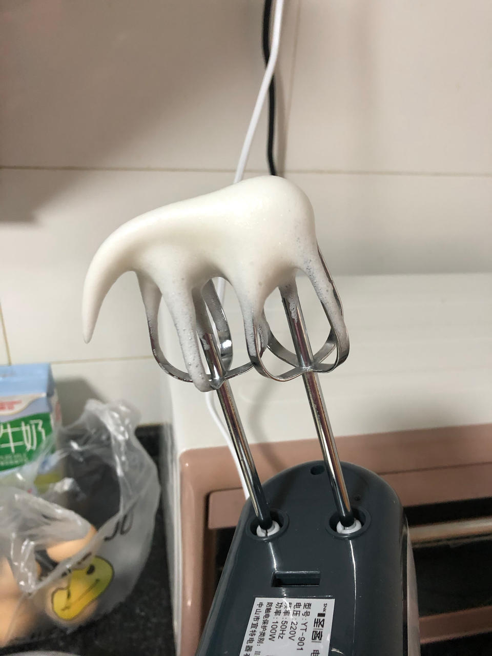 蛋白霜的打发，你还在傻傻搞不清楚吗？