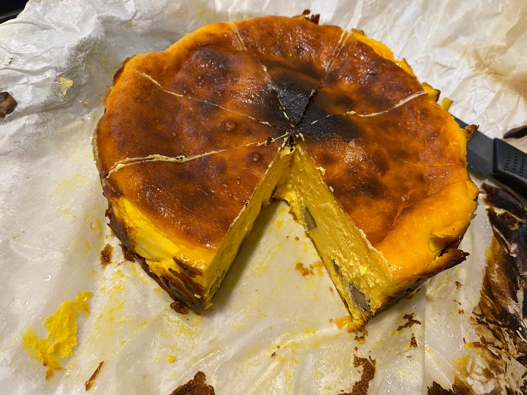 南瓜栗子巴斯克蛋糕