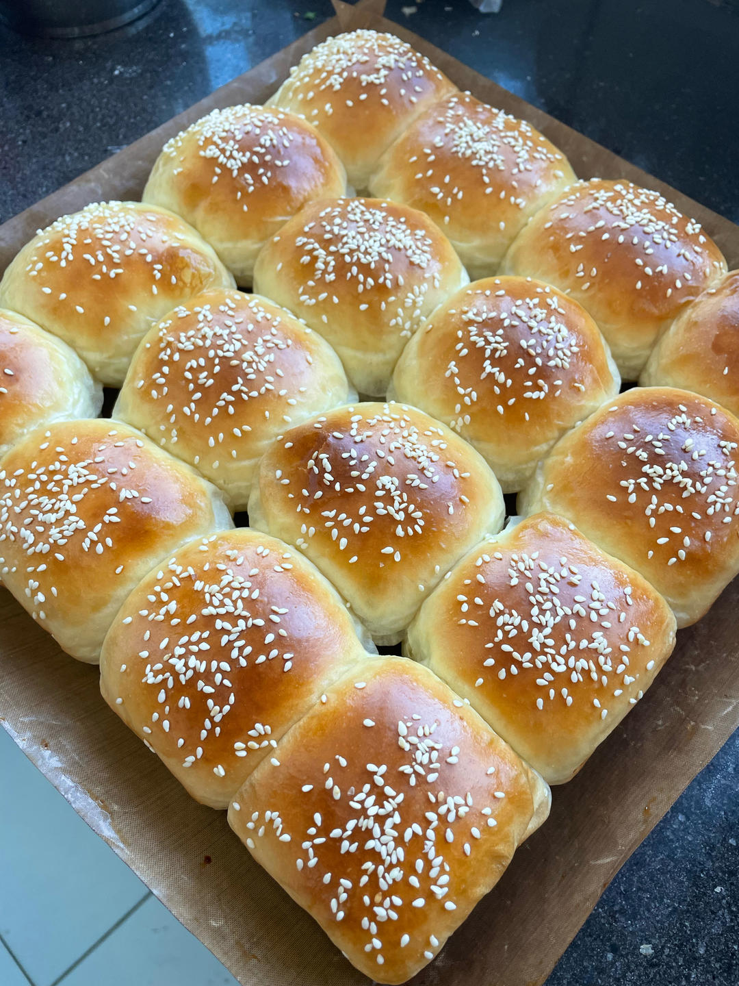 软到不知所措的牛奶卷