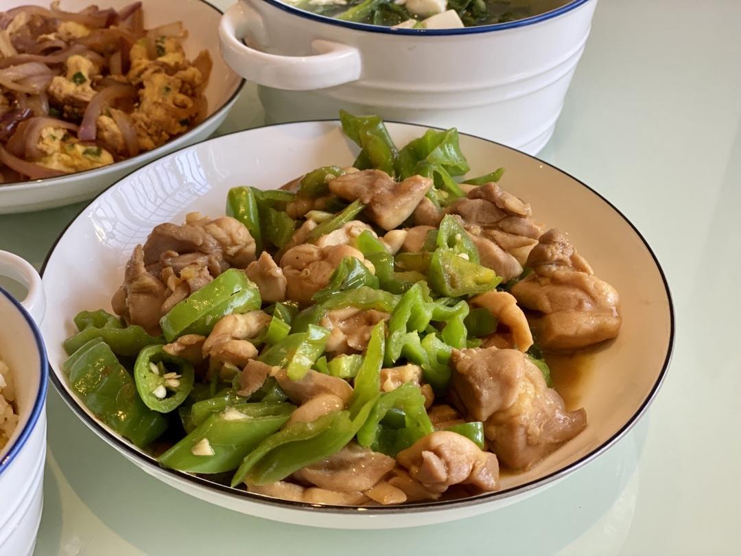 青椒炒鸡腿肉（大厨级别）