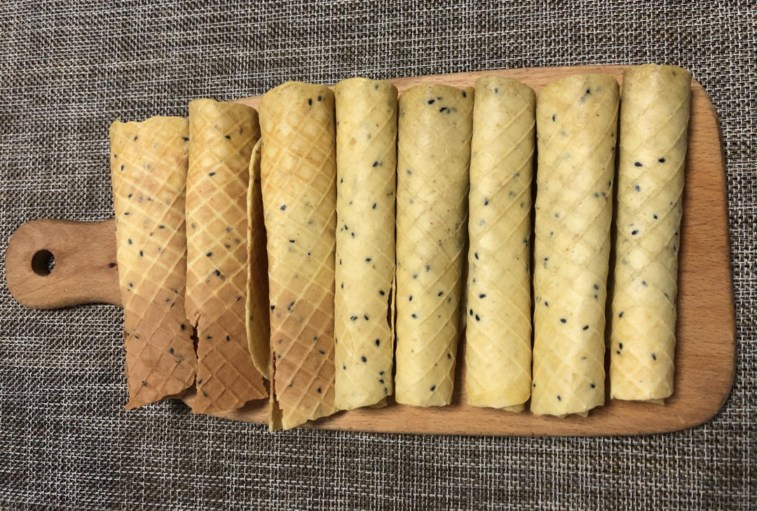 电饼铛做酥脆蛋卷傻瓜式操作超美味！！（详细讲解附自制超实用工具）