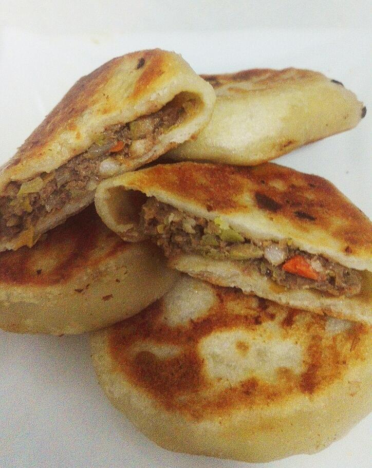 封控宅家牛肉馅饼做起来的做法