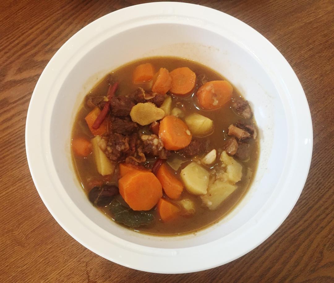 红烧牛肉土豆 （独家秘制）