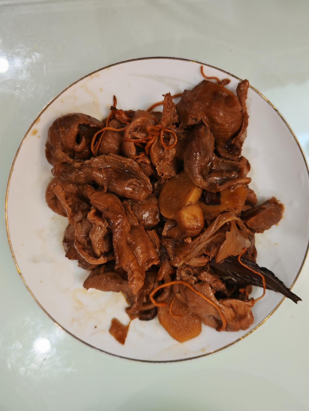 卤鸡胗