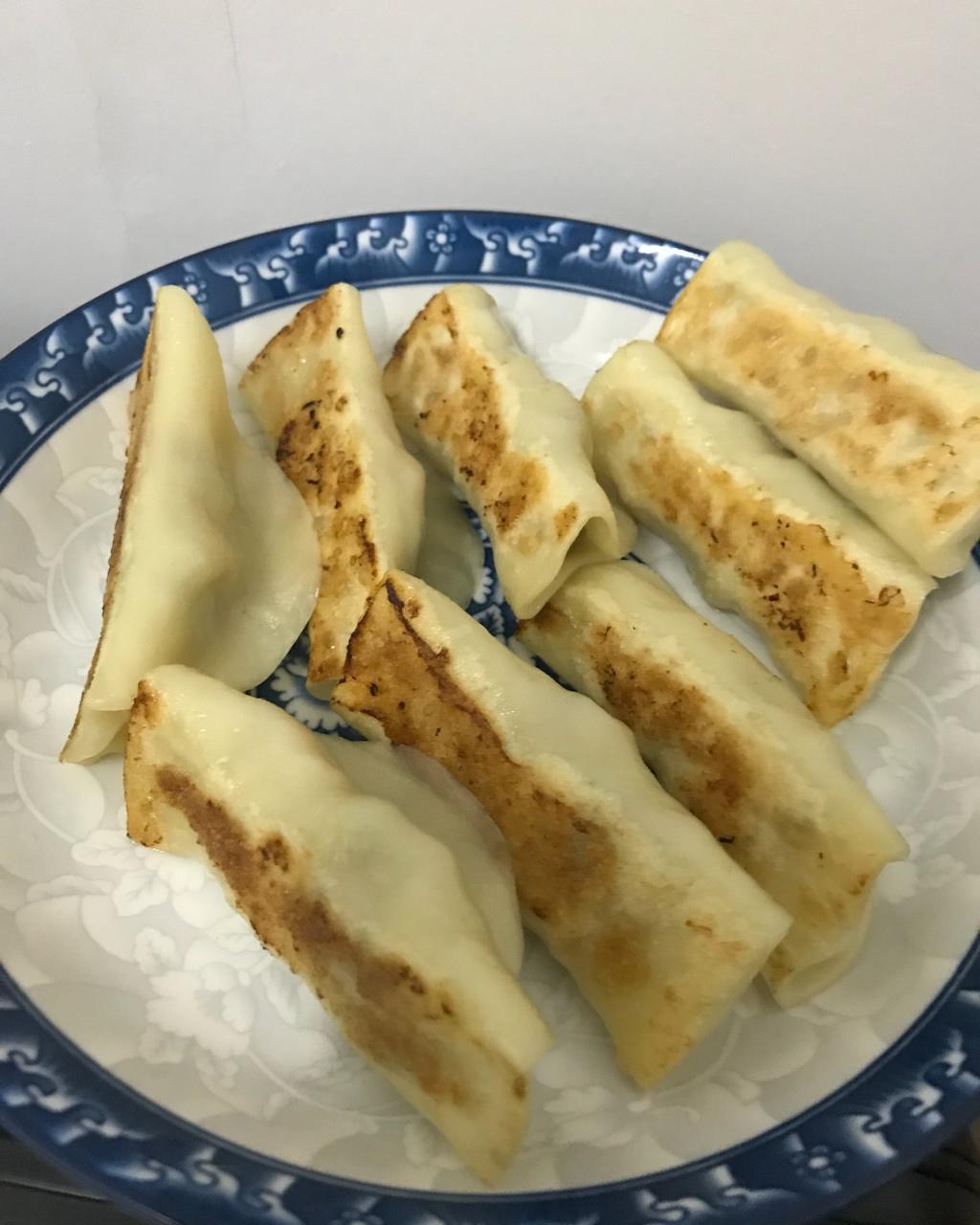 三鲜锅贴