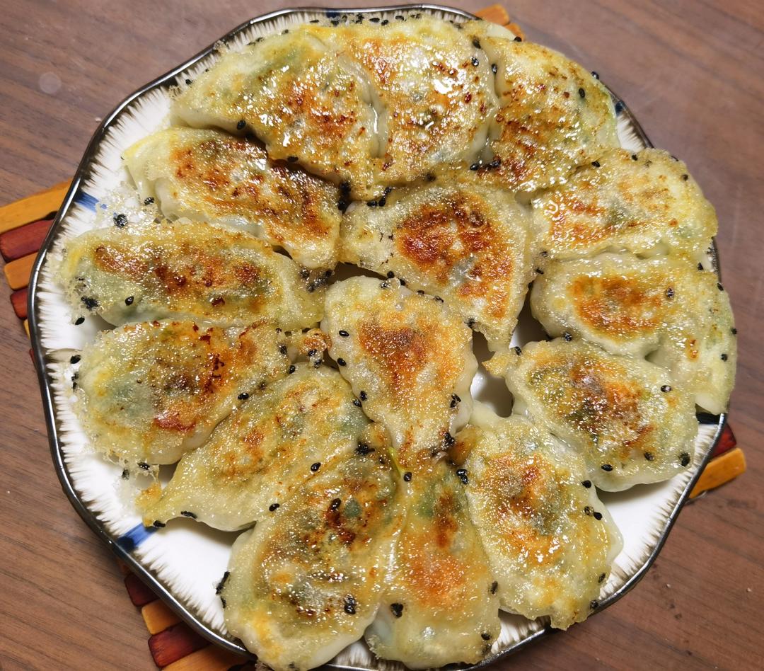 确保零失败 的日料店🥟冰花煎饺🥟