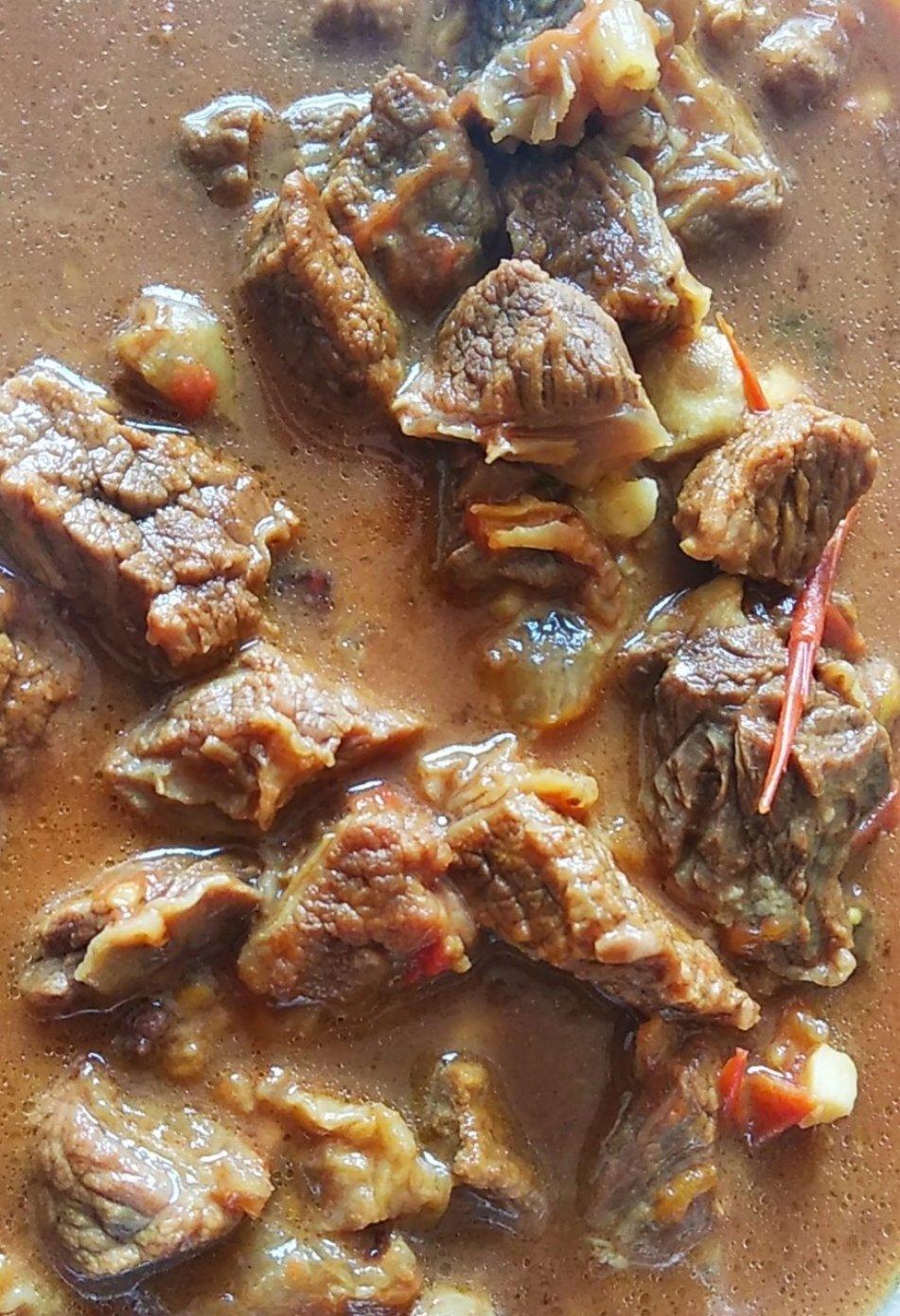炖牛肉