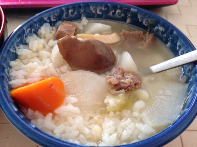 牛肉汤泡饭