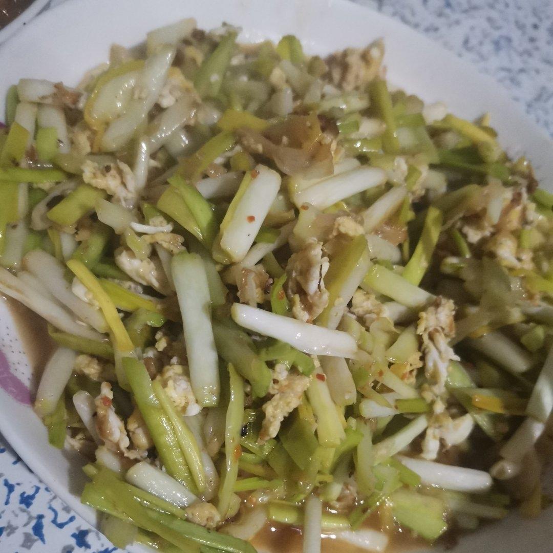 蒜黄炒蛋