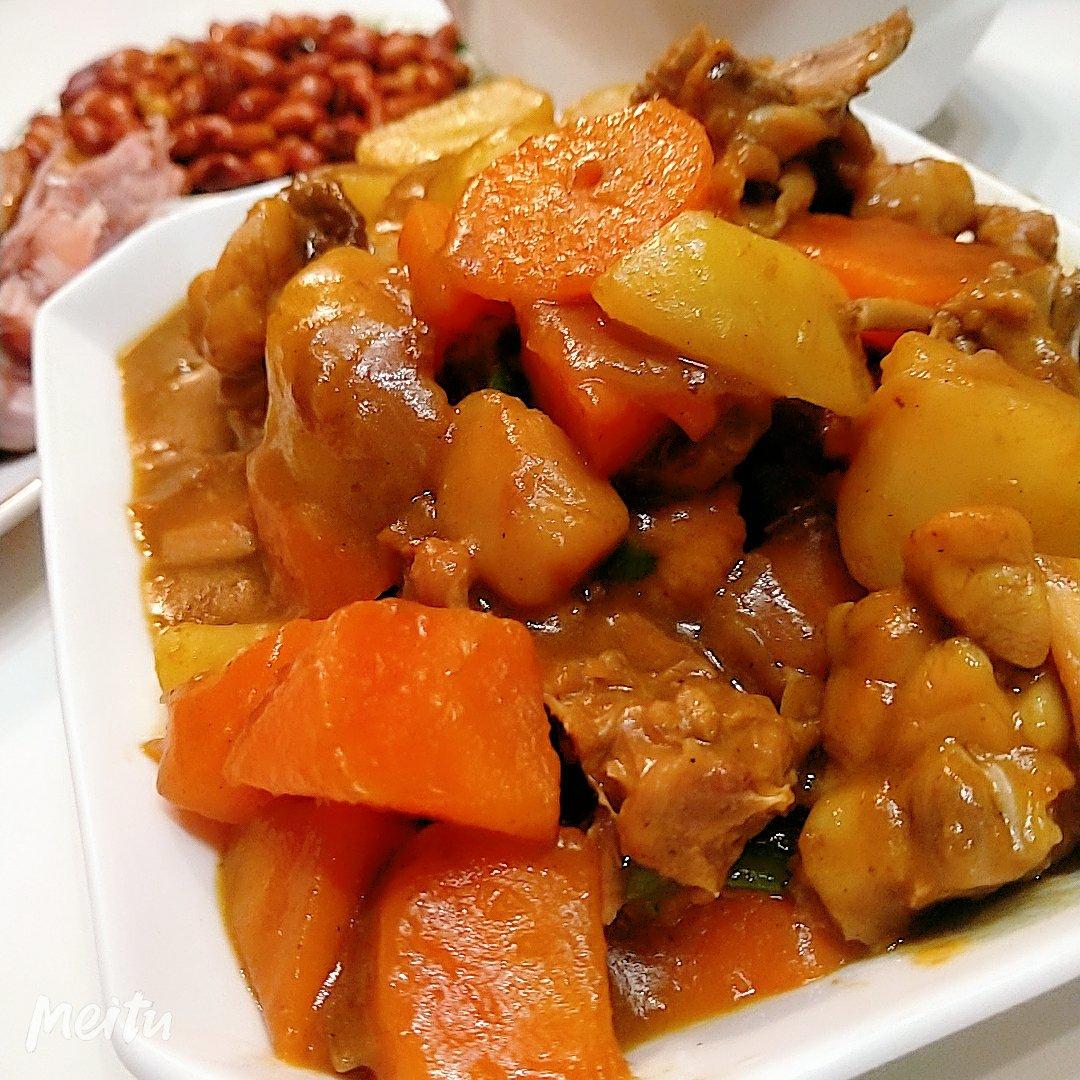 土豆咖喱鸡肉