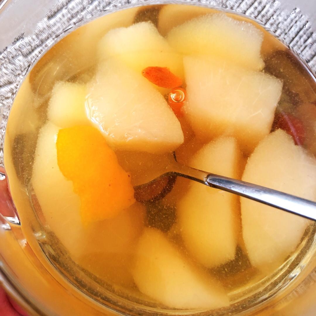 冰糖炖雪梨🍐(隔水炖)