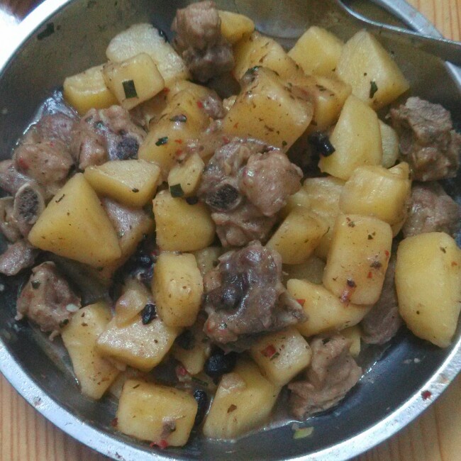 土豆排骨