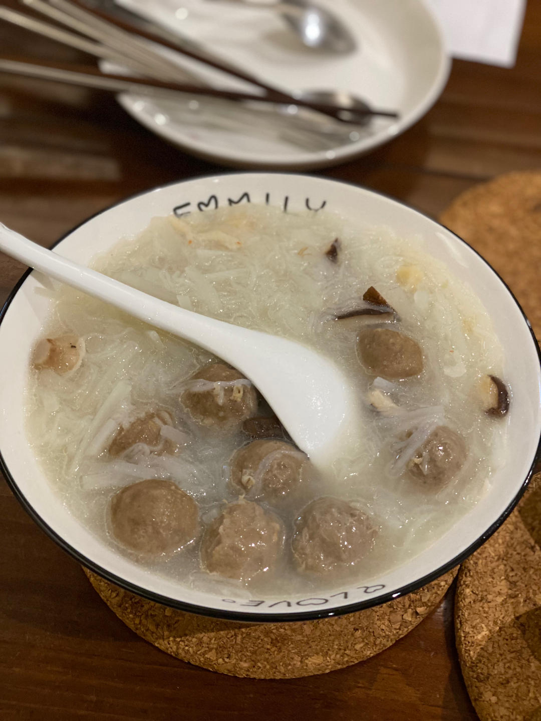 白萝卜虾皮汤——很简单又鲜美的一道适合冬天的汤~