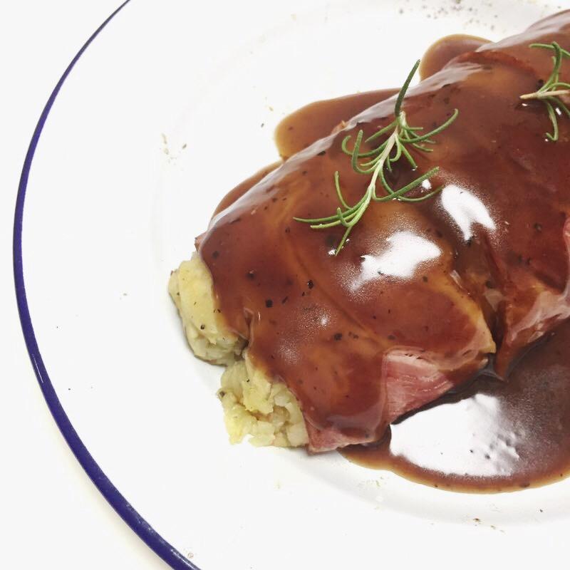《食戟之灵》土豆培根烤肉