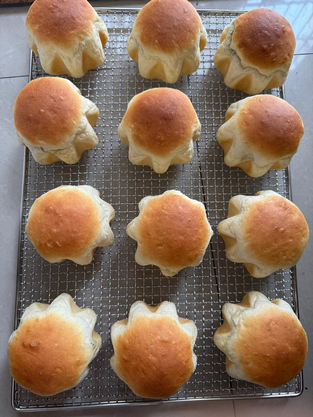 双倍黑芝麻麻薯面包