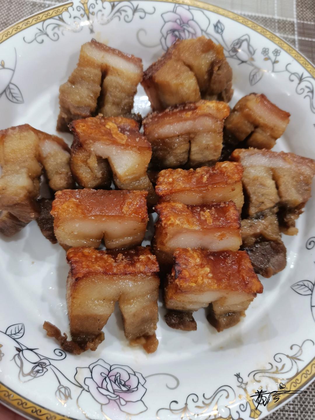 脆皮五花肉
