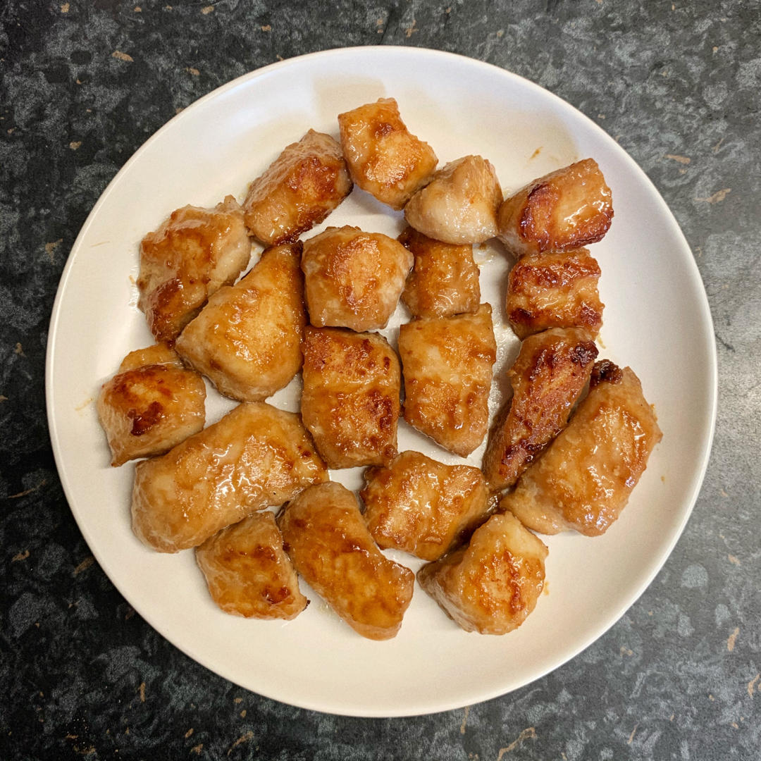 只需要两步的 方便 快手 酱烧巴沙鱼/龙利鱼