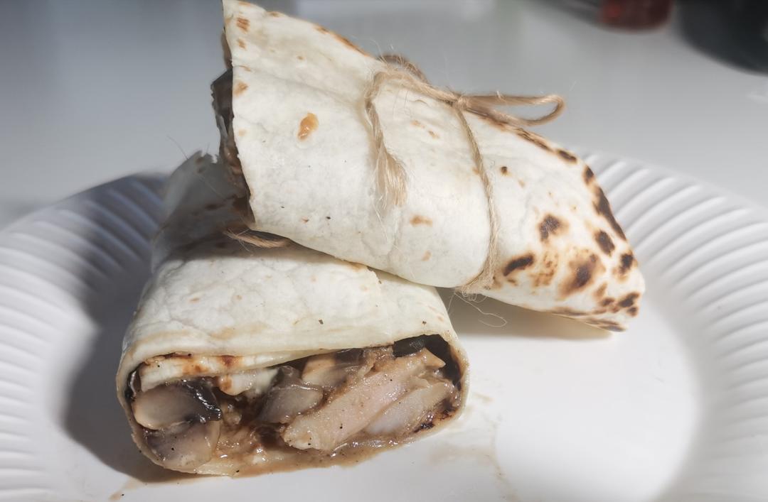 口蘑鸡肉卷饼