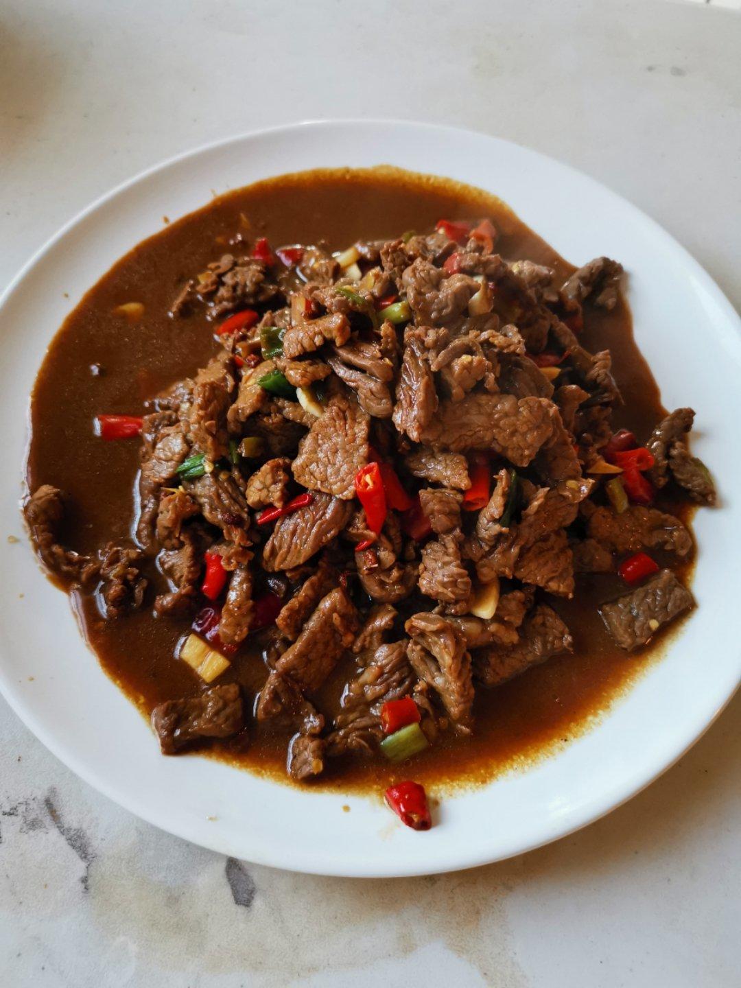 小炒牛肉