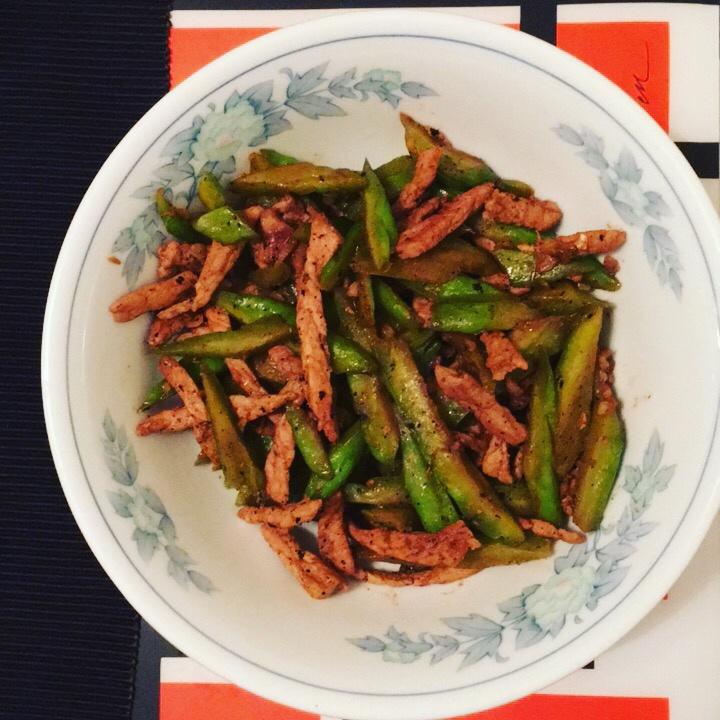 苦瓜炒肉