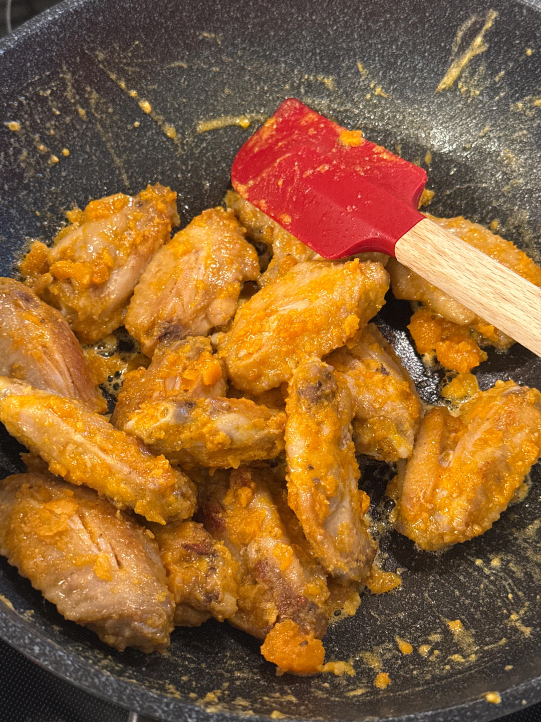 金沙鸡翅【咸蛋黄焗鸡翅】