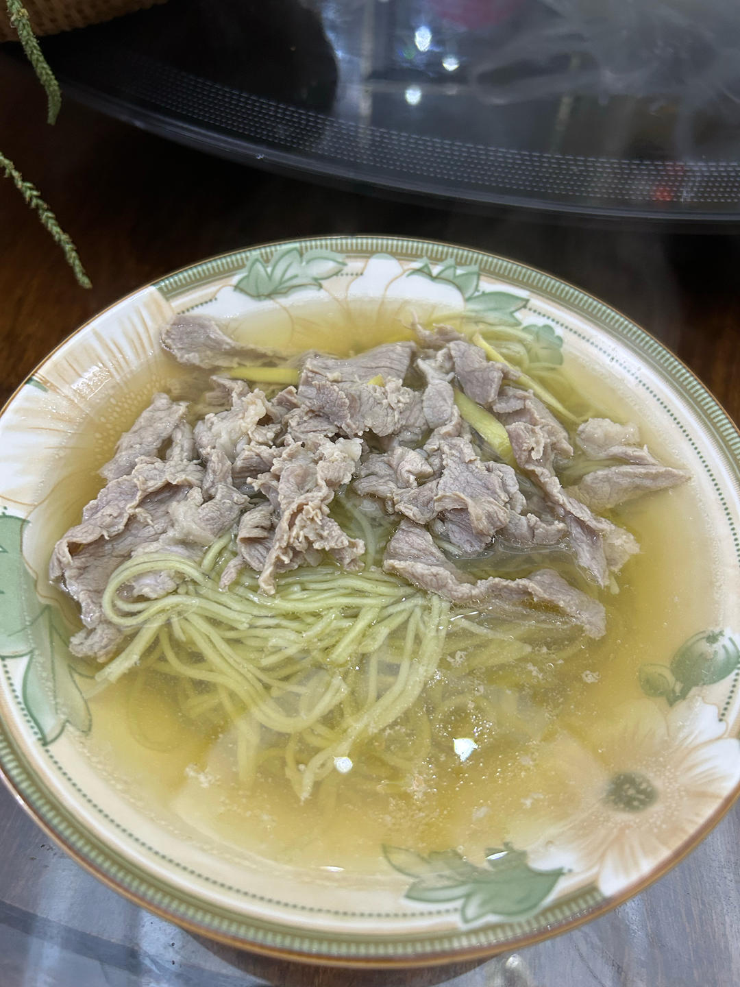 瘦肉汤面的做法