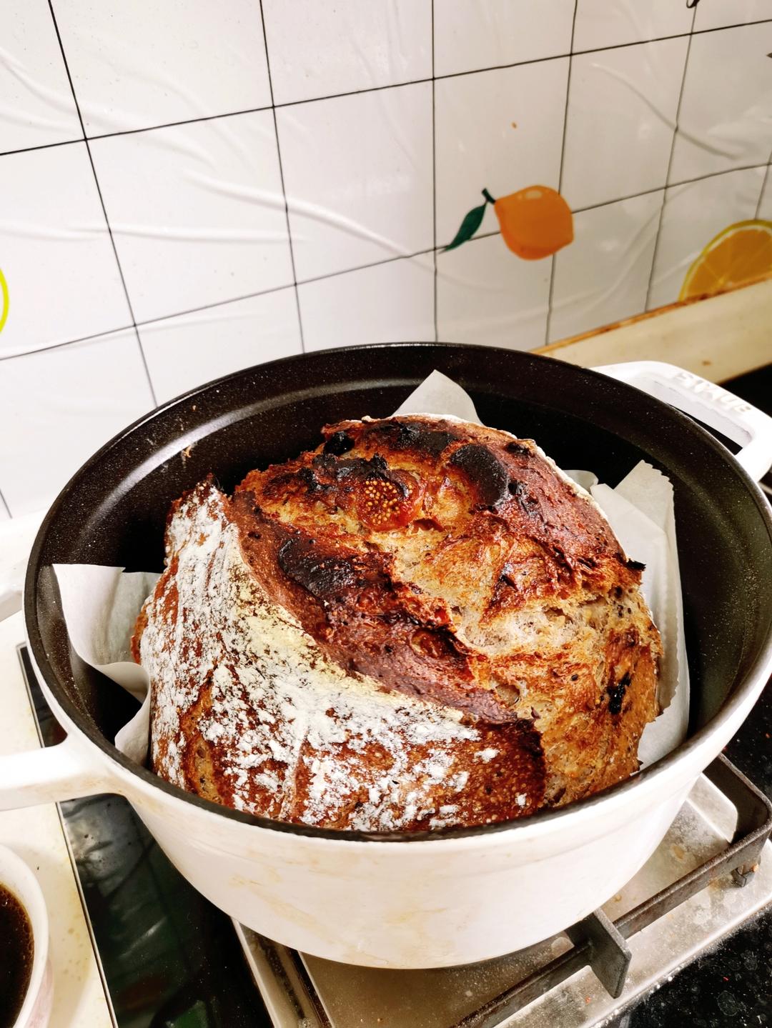 店里卖75元一个的裸麦无花果面包，配方来啦