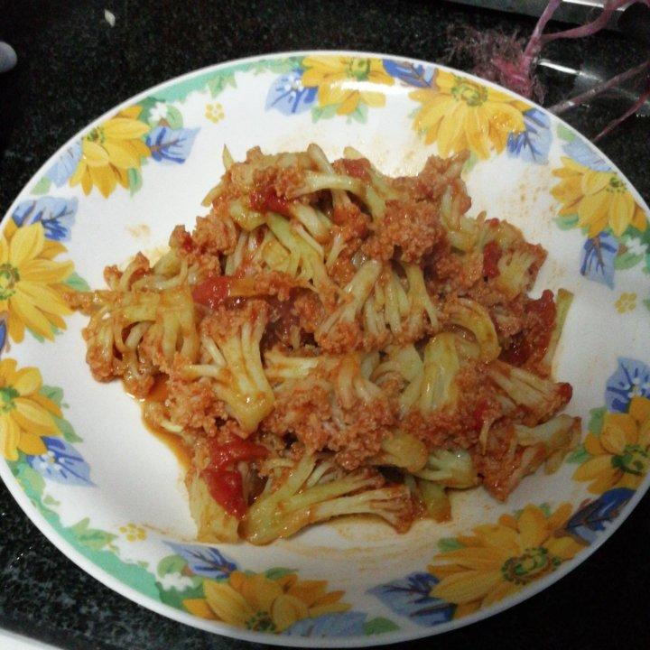 食欲全开的番茄花菜