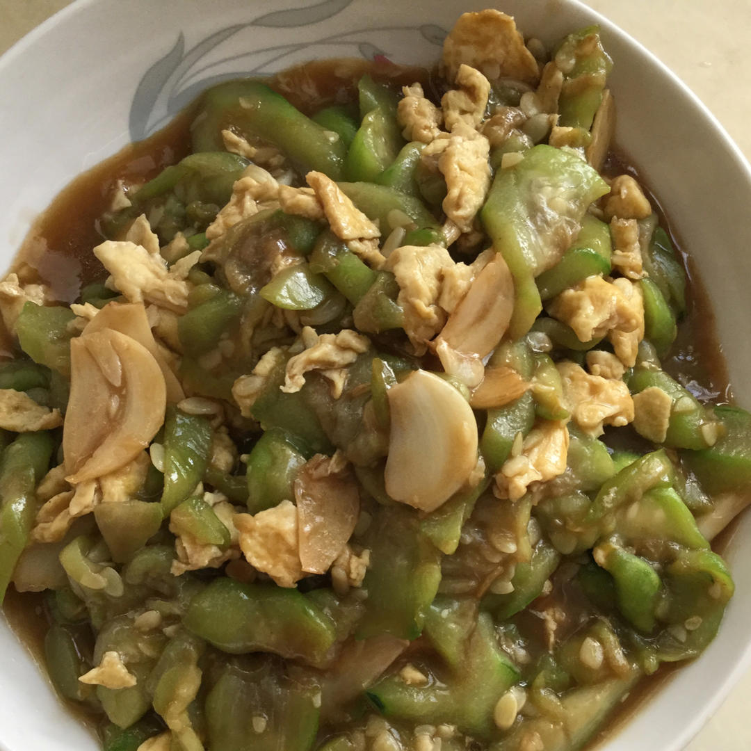 蚝油丝瓜炒蛋