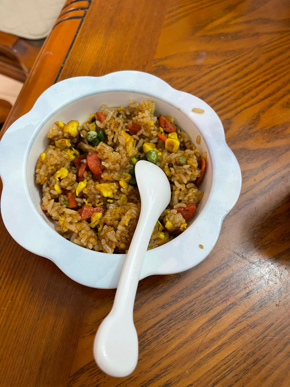 超级好吃的酱油火腿蛋炒饭！